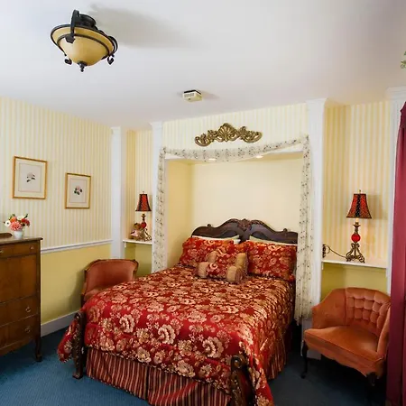 Anne'S White Columns Inn Bar Harbor Esterno foto